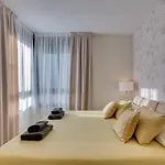 Hermoso Penthouse Anne E Manu