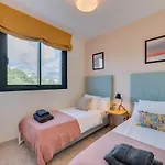 Hermoso Penthouse Anne E Manu